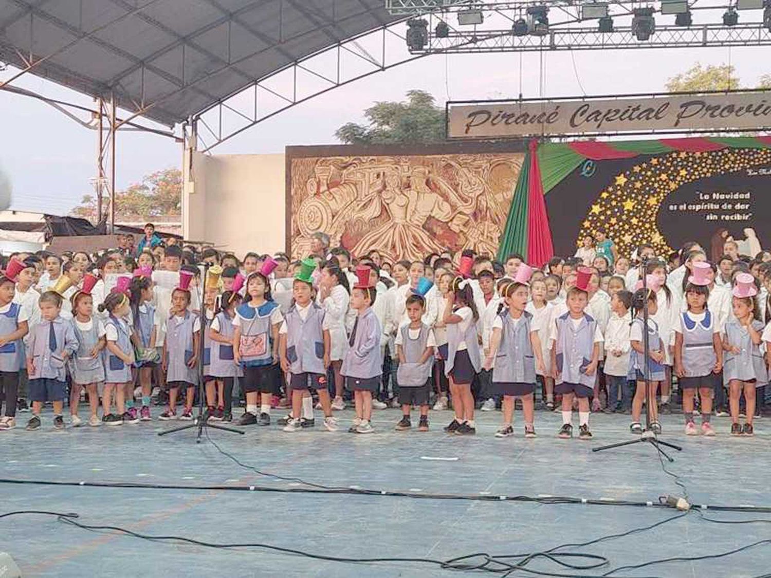 Ya está en marcha la 7.a edición de
Las escuelas cantan a la Navidad