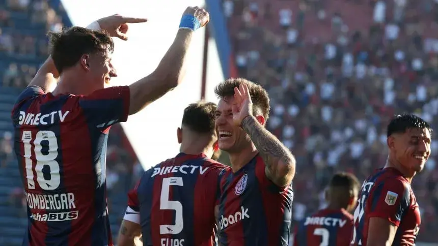 San Lorenzo goleó a Gimnasia y es puntero en soledad