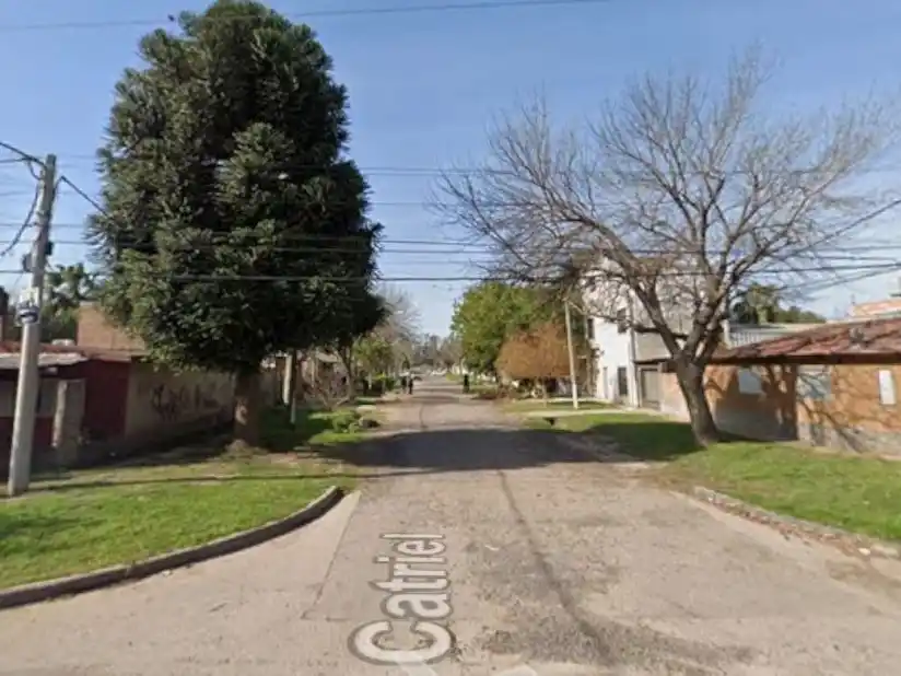 El hombre quedó detenido en el barrio Martín Fierro (Google Maps)