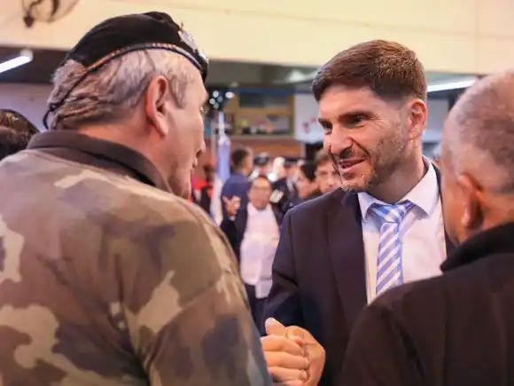 Pullaro: “En la reforma de la Constitución tiene que quedar plasmada la reivindicación de la soberanía sobre Malvinas”