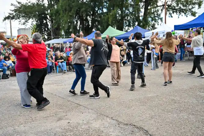 Gran concurrencia de vecinos y turistas en los espectáculos que se ofrecieron en Semana Santa