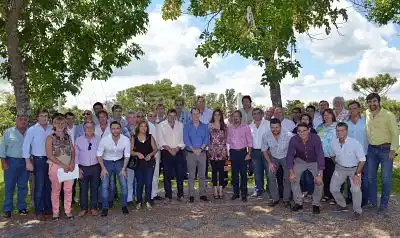 Bordet se reunió con intendentes del PJ para tratar la agenda institucional y elecciones de octubre