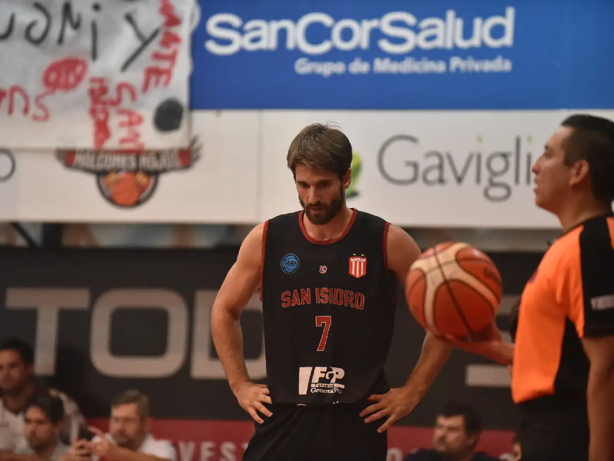 González no regresará a San Isidro