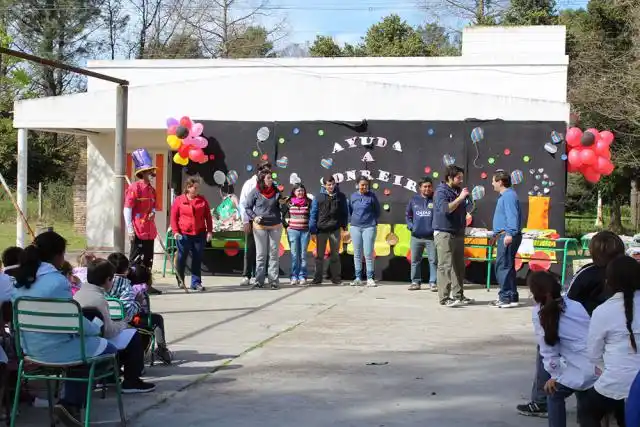 Festejaron el Día del Niño en la Escuela Nº5 “Rudecindo Albarado”
