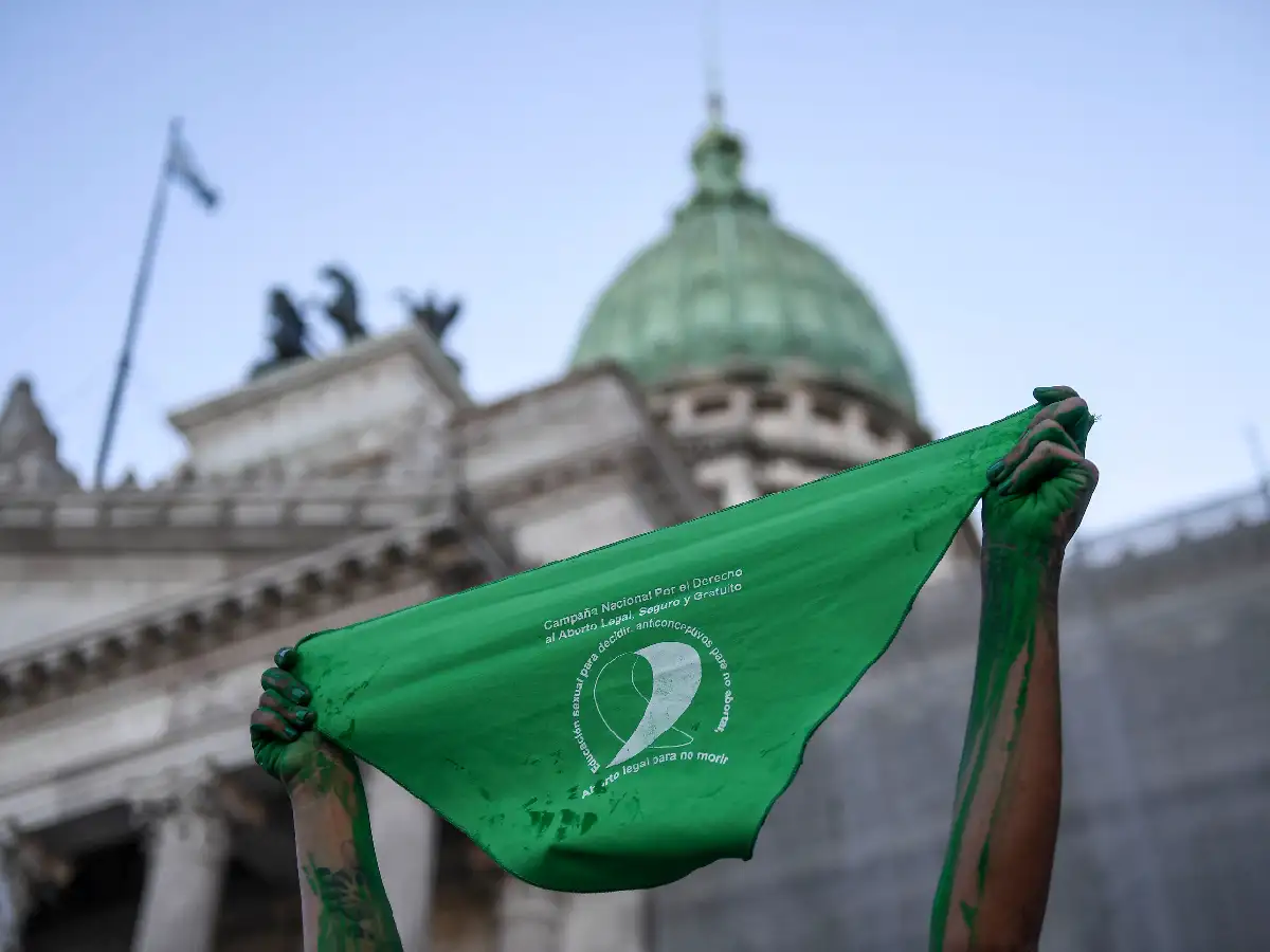 El aborto toma velocidad en Diputados: sesión el 10 de diciembre y debate la semana que viene