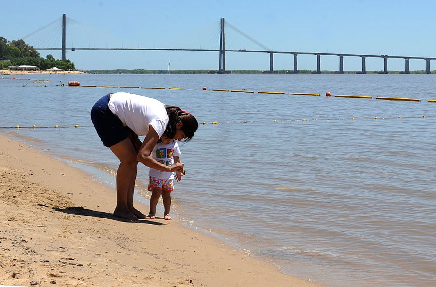 Comienza el verano con un domingo a pleno sol en Rosario