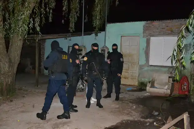 Allanaron una casa en Urdinarrain durante una posible venta de droga
