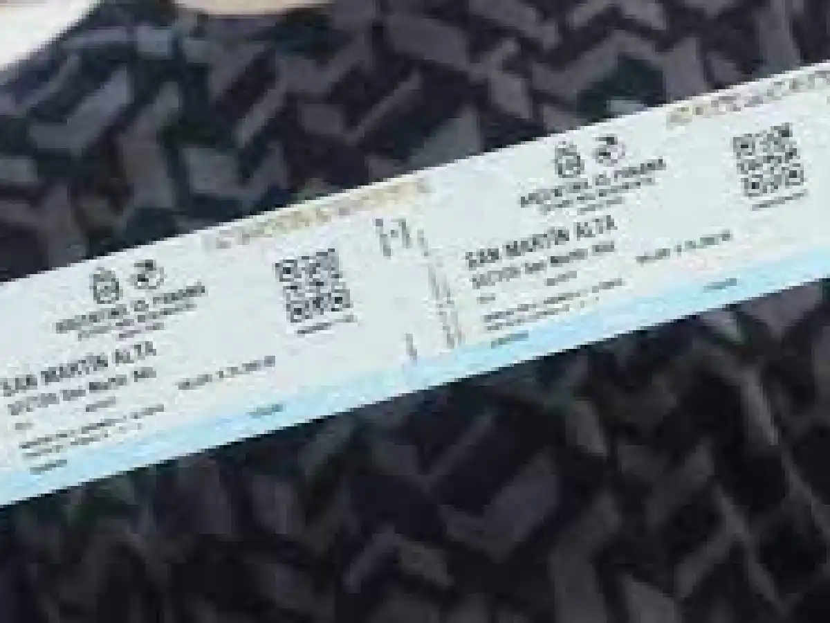 La Policía detuvo a un hincha que quiso comprar entradas de reventa en el Monumental