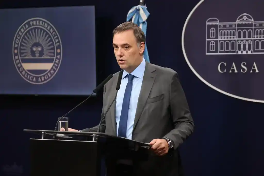 El Gobierno nacional eliminó el asueto por el Día del Empleado Público