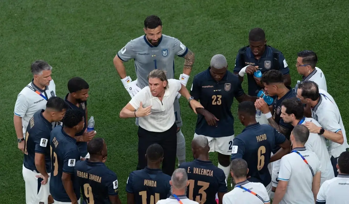 Ecuador busca levantarse del golpe y recuperar su rumbo ante Curazao