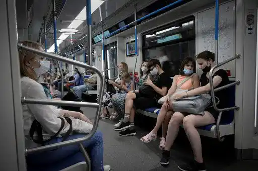 Variante Delta azota Moscú: nuevo récord de muertes por COVID-19