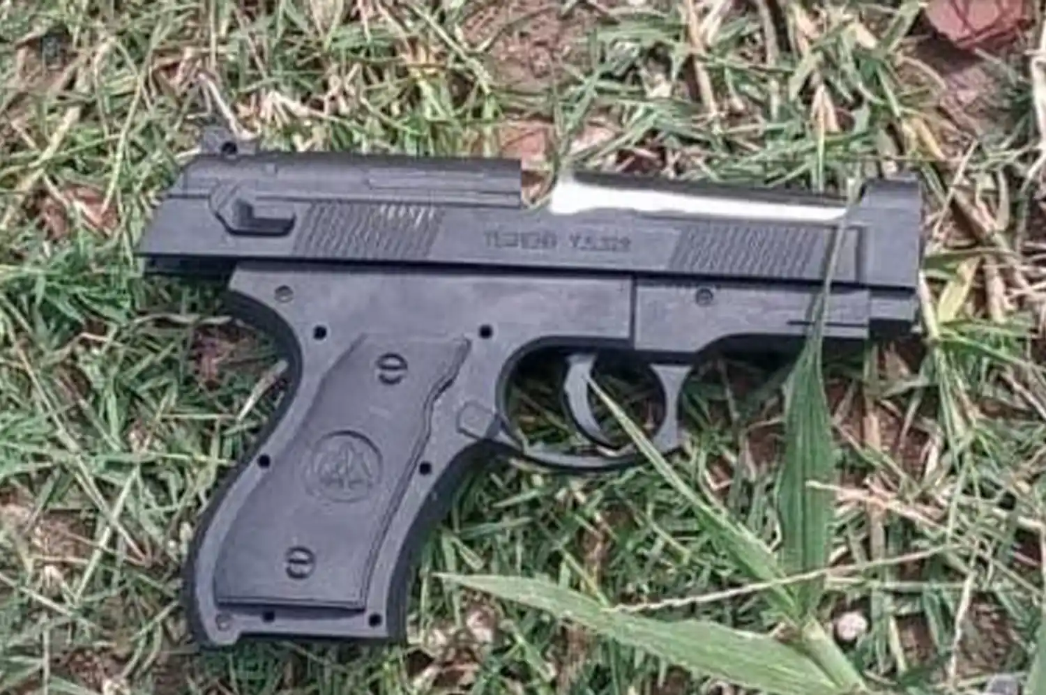 Rafaela: trasladaron a un joven y secuestraron una pistola réplica tras un aviso al 911