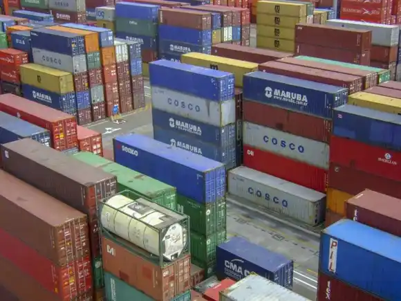 Argentina se encamina al superávit comercial récord: qué puede pasar con las reservas