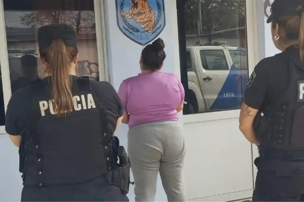 La mujer de 26 años, se negó a ser requisada.