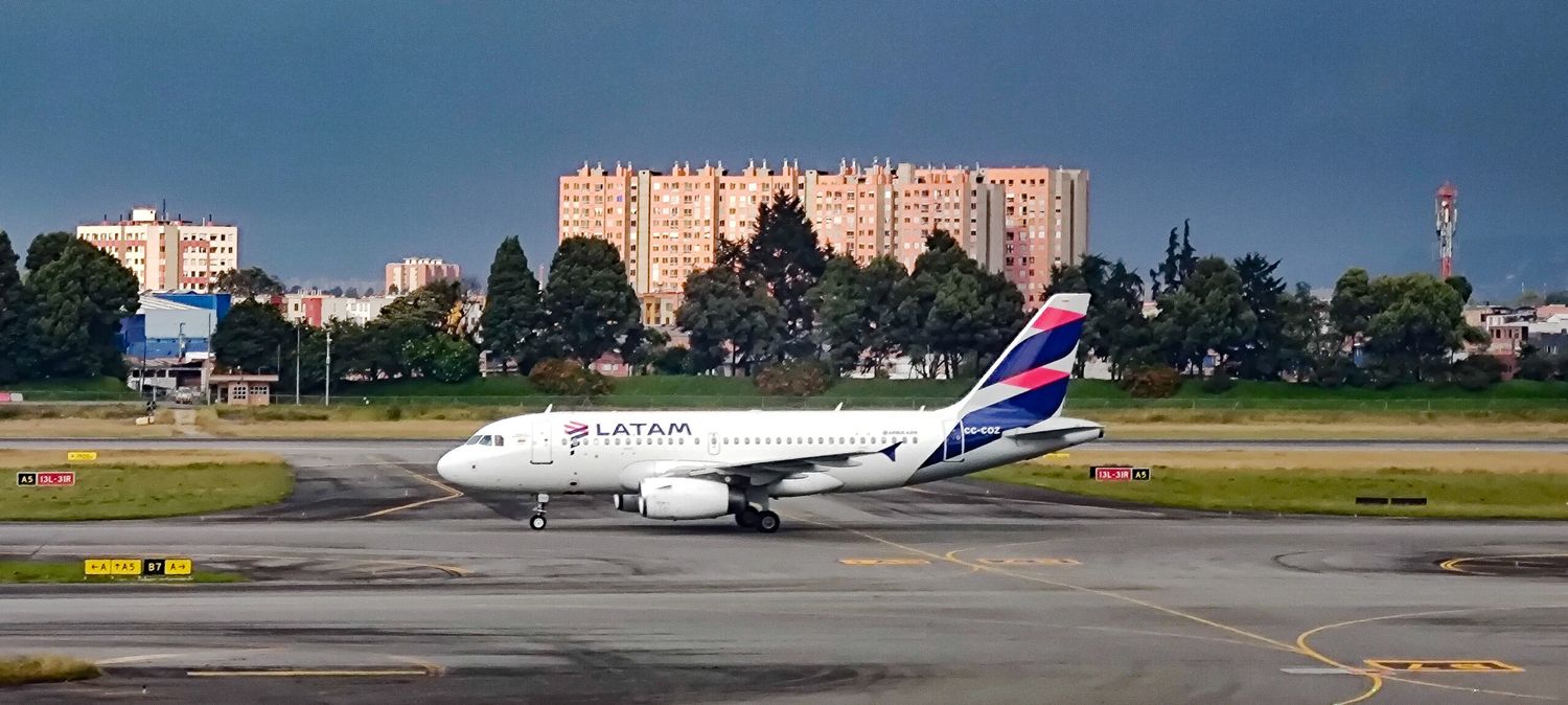LATAM Ecuador suspends route between Guayaquil and Bogota