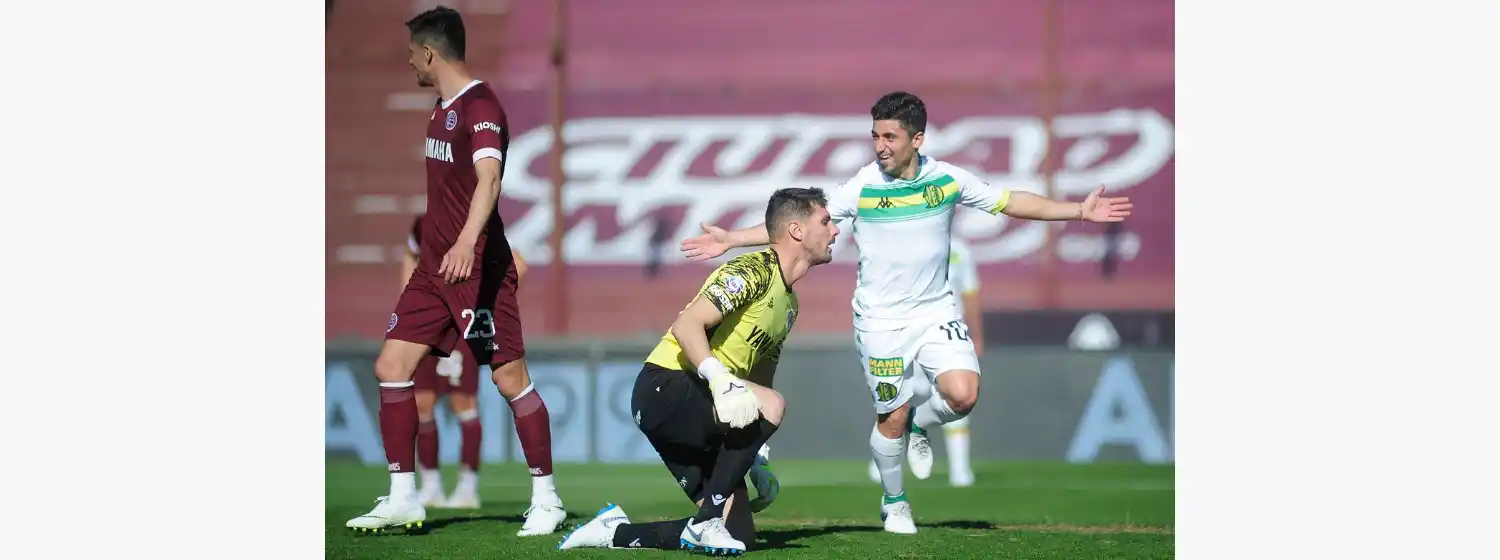Aldosivi se aprovechó de un confundido Lanús y acecha en la SúperLiga