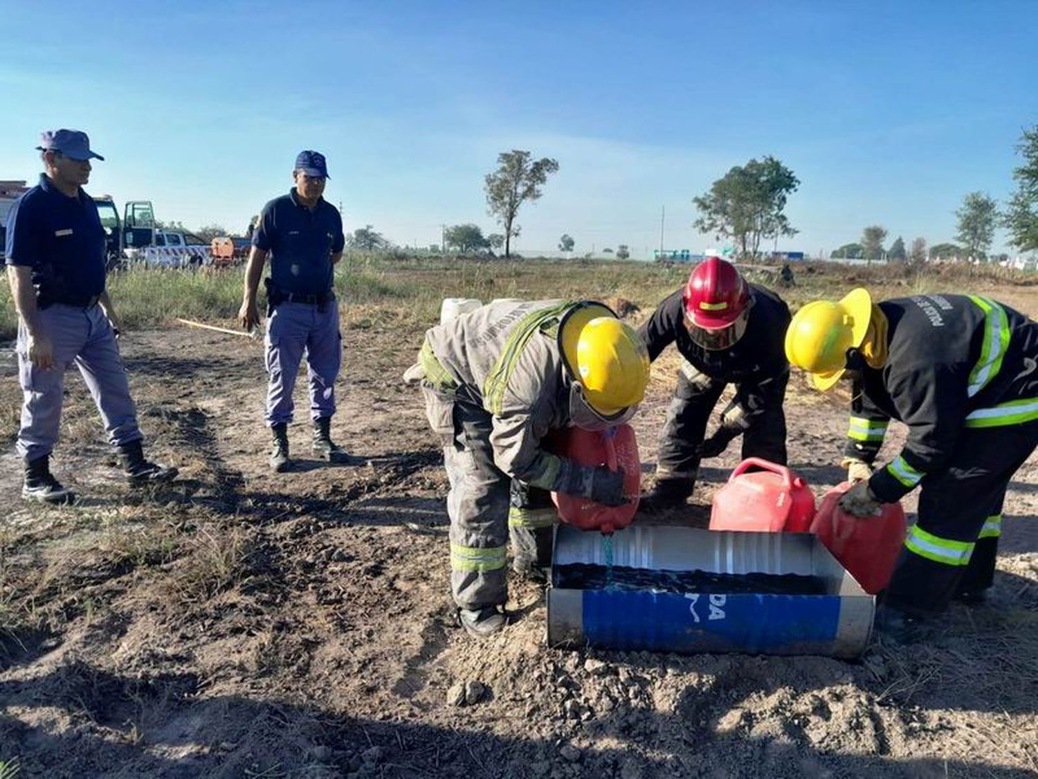 Destruyeron más de 400 litros de combustibles
secuestrados en diferentes procedimientos