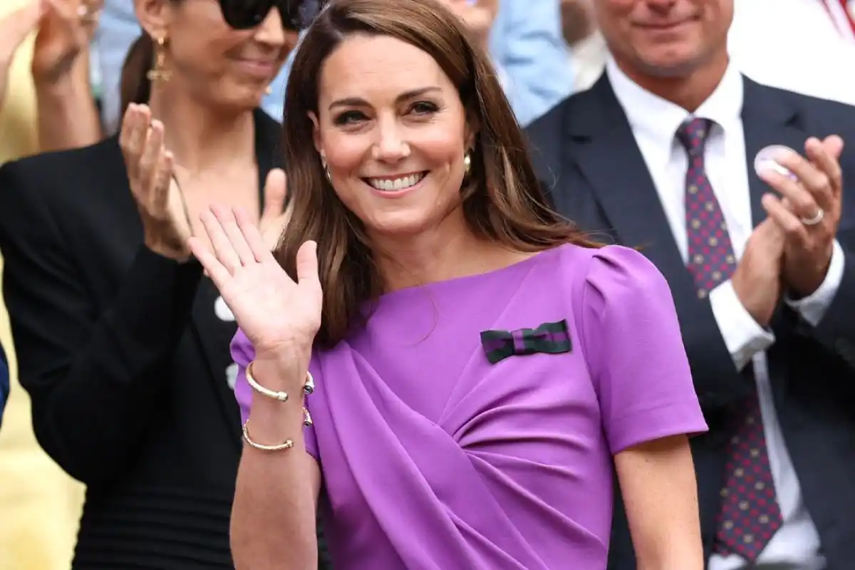 Fue acompañada por su hija Charlotte