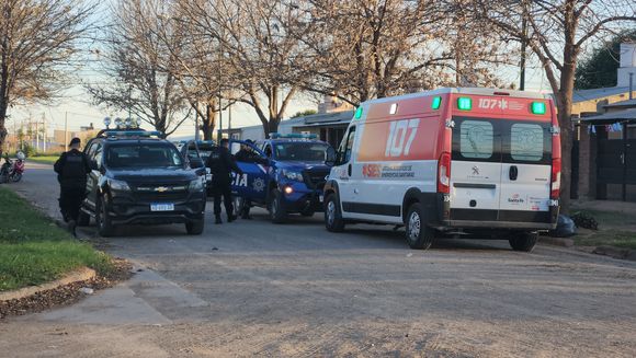 Terrible: se electrocutó con una reja y murió luego de que le cayera un horno en la cabeza
