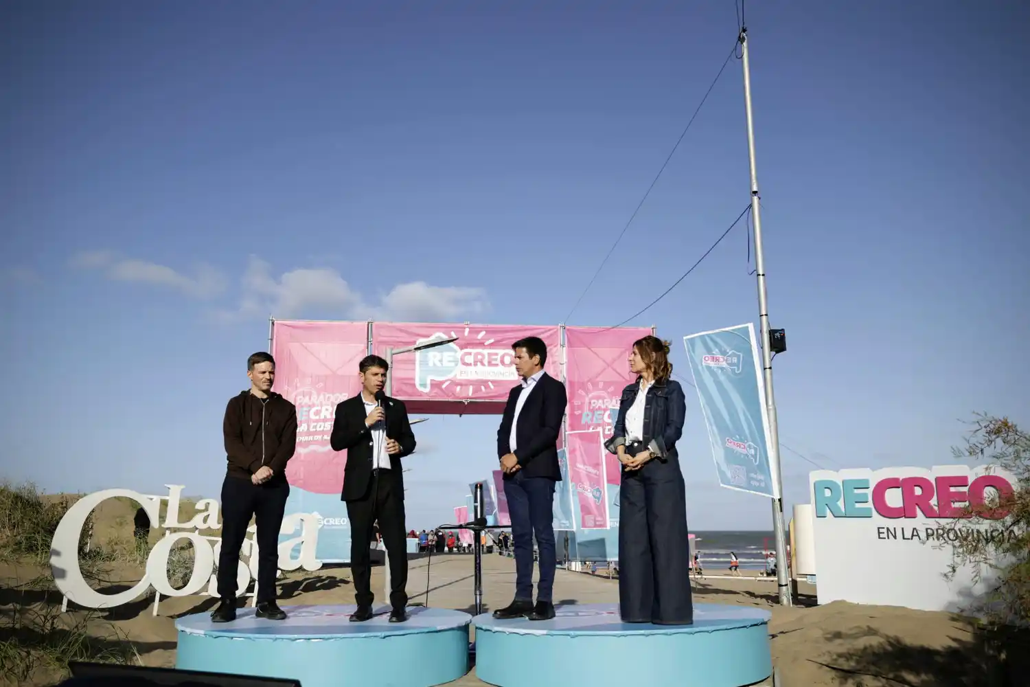 Kicillof: “Este verano vamos a batir récords de descanso y de trabajo porque será una temporada imponente”