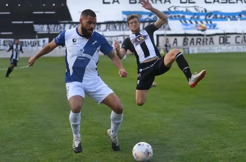 Alvarado se tiró de cabeza al triunfo