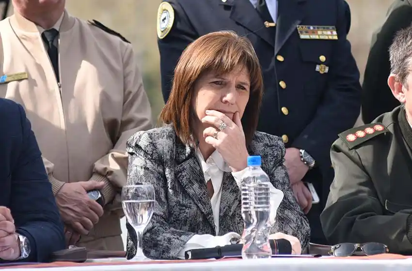 Patricia Bullrich: «Todavía hace falta una depuración en la fuerza policial santafesina»