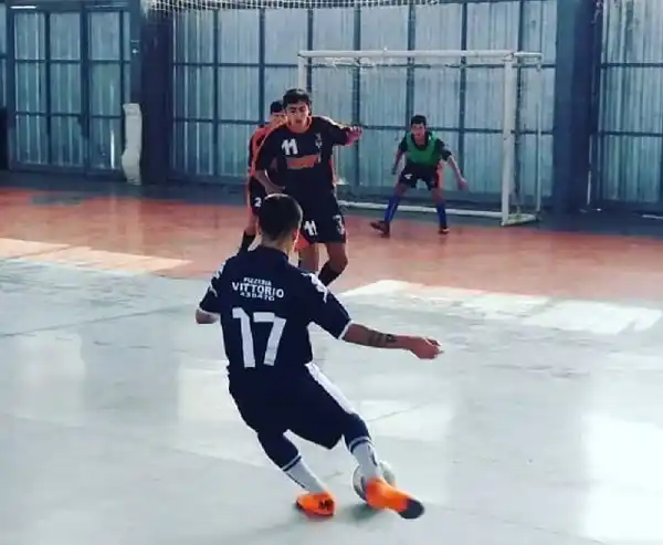 Se jugaron los choques de ida por las semifinales en Juveniles