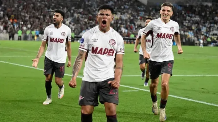 En medio de una noche violenta en el Maracaná, Lanús logró pasar a Semifinales de la Copa Sudamericana