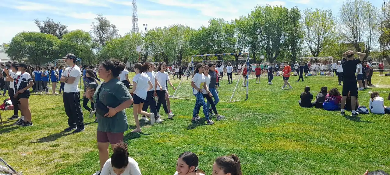 Se desarrolló encuentro escolar de mini hándbol en el CEF