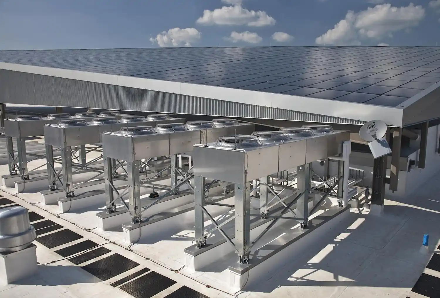 Facebook y Emerson diseñan un centro de datos sustentable