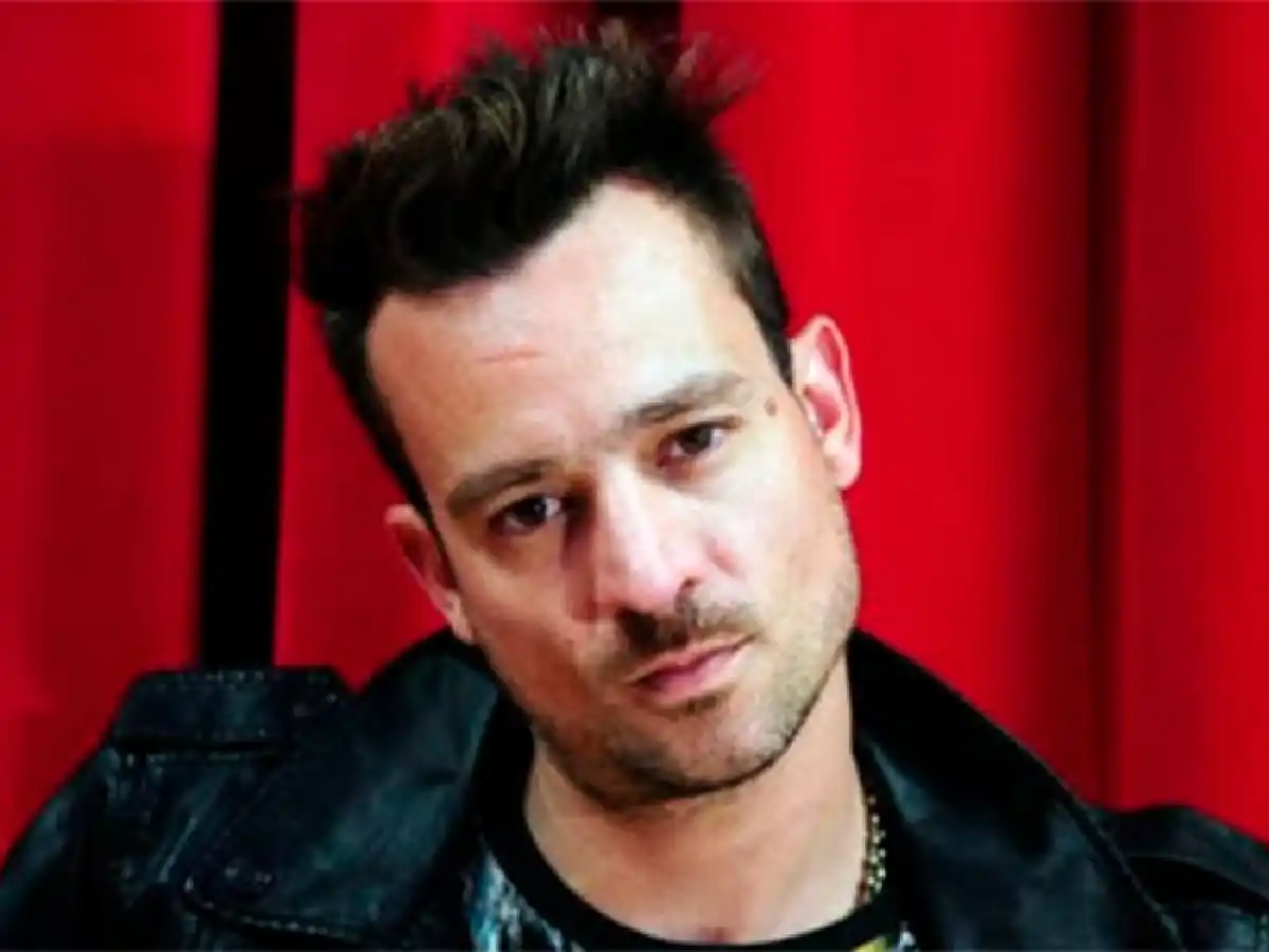 A punto de salir de la clínica Chano dijo: "Me recuperé milagrosamente"