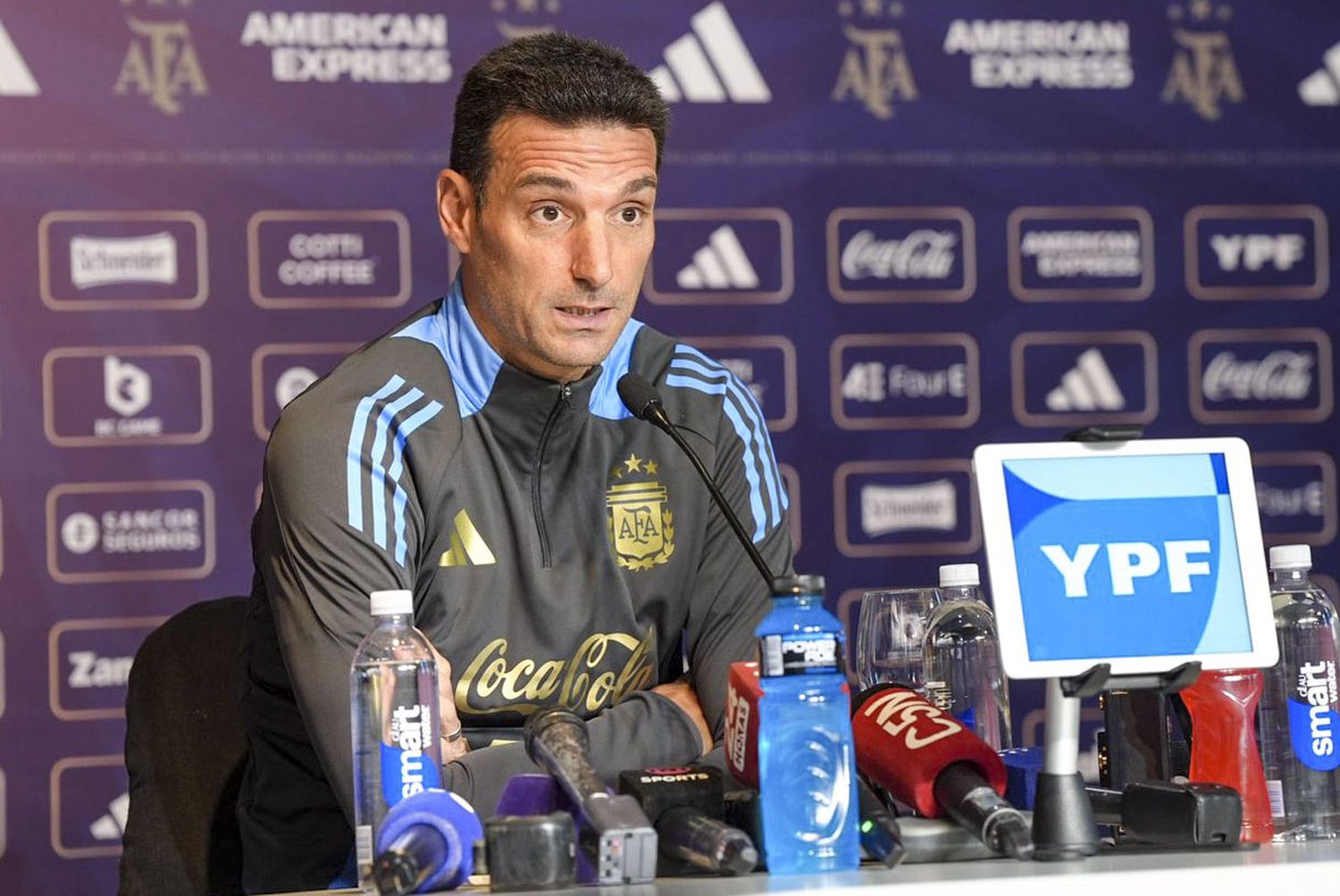 Scaloni no quiere exceso de confianza.