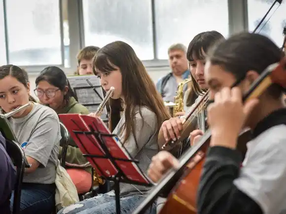 La Orquesta Municipal Infanto Juvenil vuelve al Teatro Colón con un concierto especial