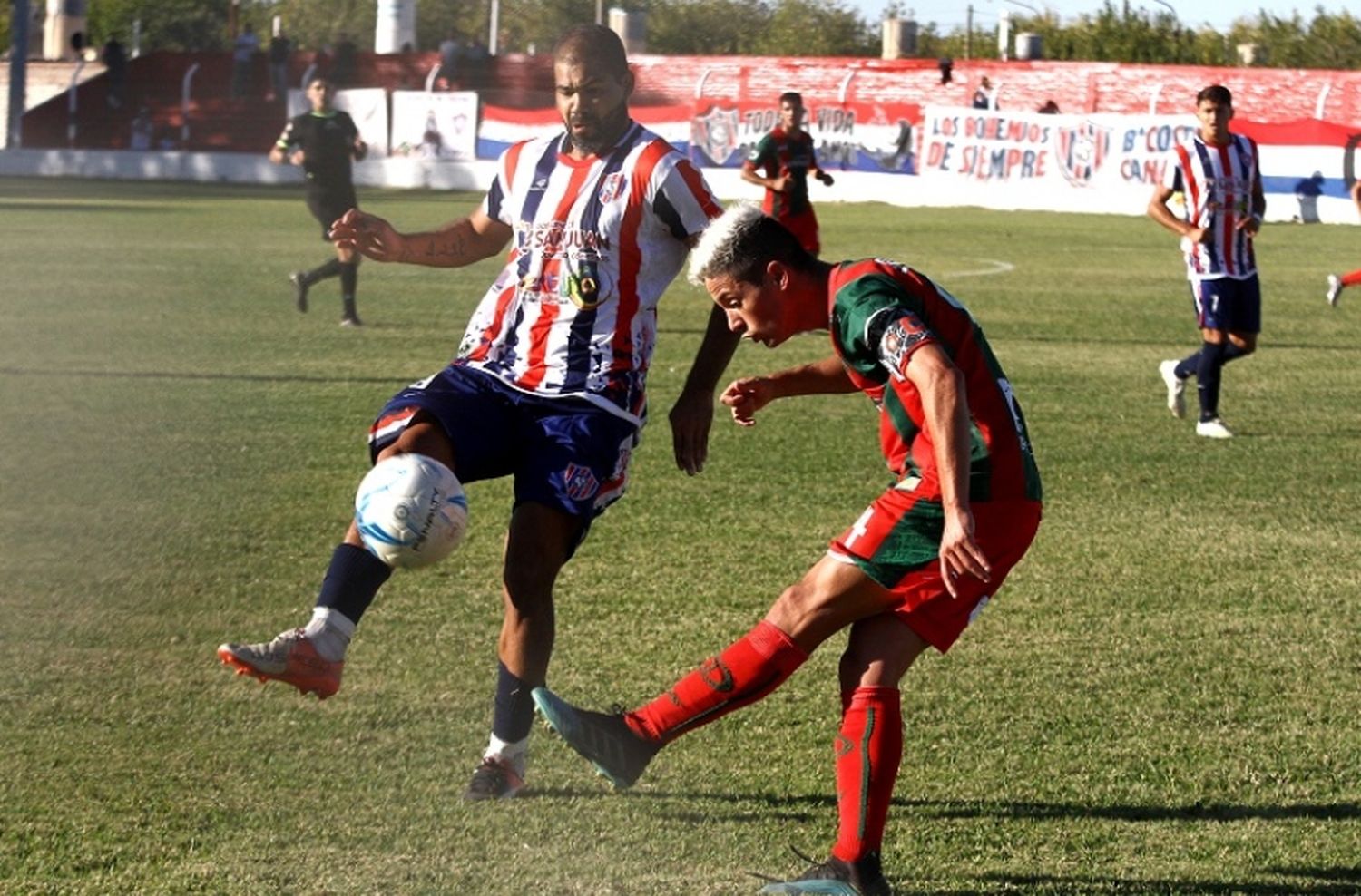 Círculo recibe a Estudiantes de San Luis con la intención de sumar de a tres