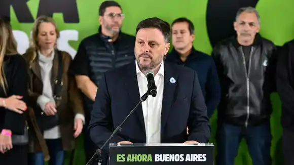 Leandro Santoro dijo que “el PRO dejó de representar a los porteños” y habló de “una nueva realidad” en CABA