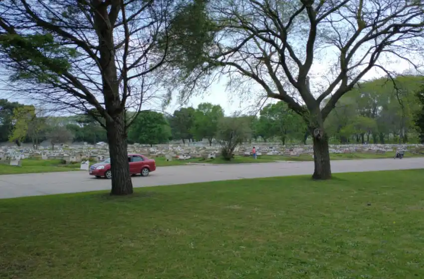 Por el Día de la Madre hubo más de 3 mil visitas a los cementerios de Mar del Plata