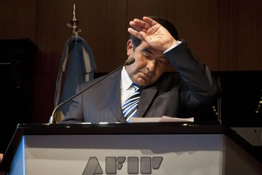 Ricardo Echegaray fue imputado por abuso de autoridad