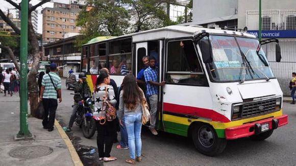 ¡AUMENTÓ EL PASAJE! La tarifa del transporte queda establecida en Bs.10
