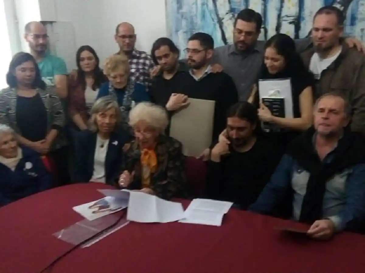Abuelas de Plaza de Mayo presentó al nieto 130