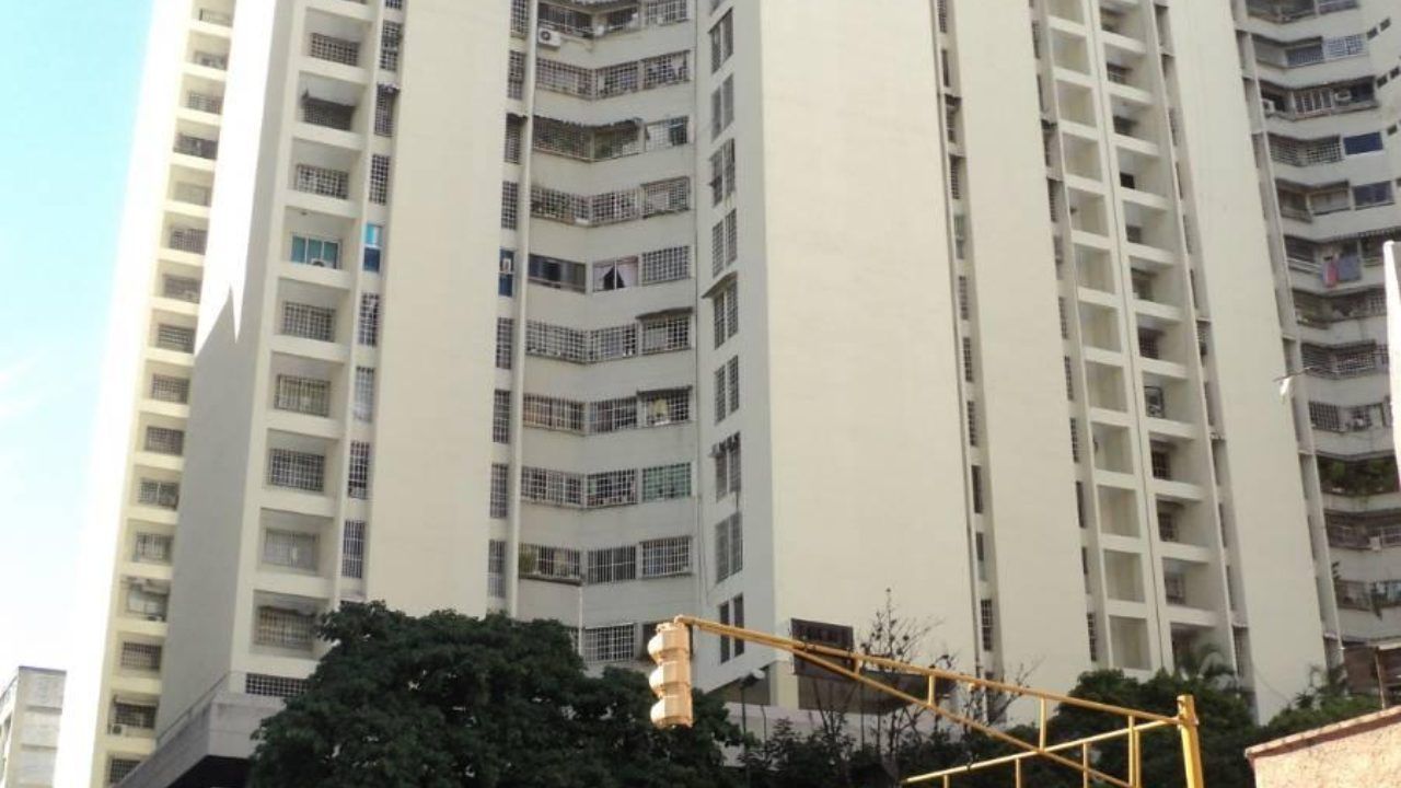 “EL CICPC NO RESPONDE”: las denuncias de una residencia en Caracas