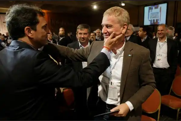 Elecciones 2015: De Narváez se suma al Frente Renovador