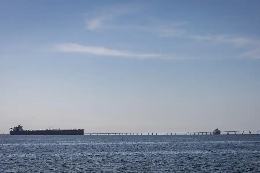 Fuerzas de Estados Unidos interceptan otro petrolero en el Caribe, EFE