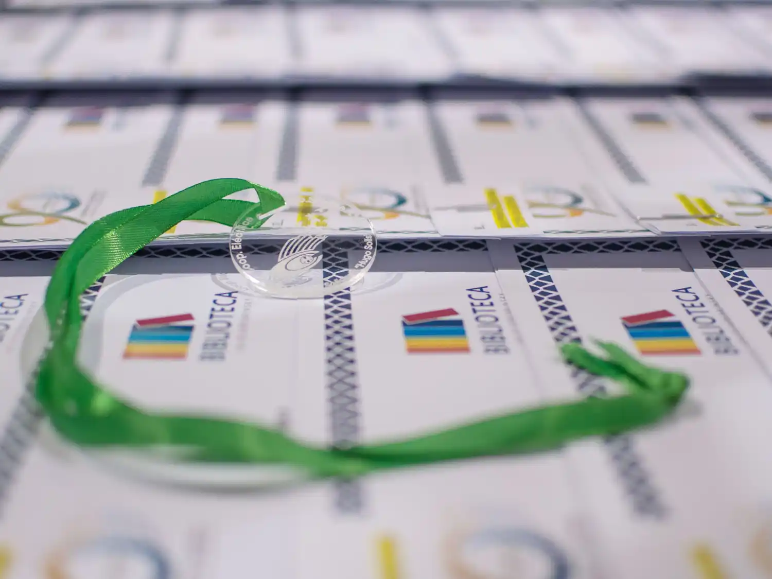 Entrega de la distinción “Hugo Solís” al alumno solidario