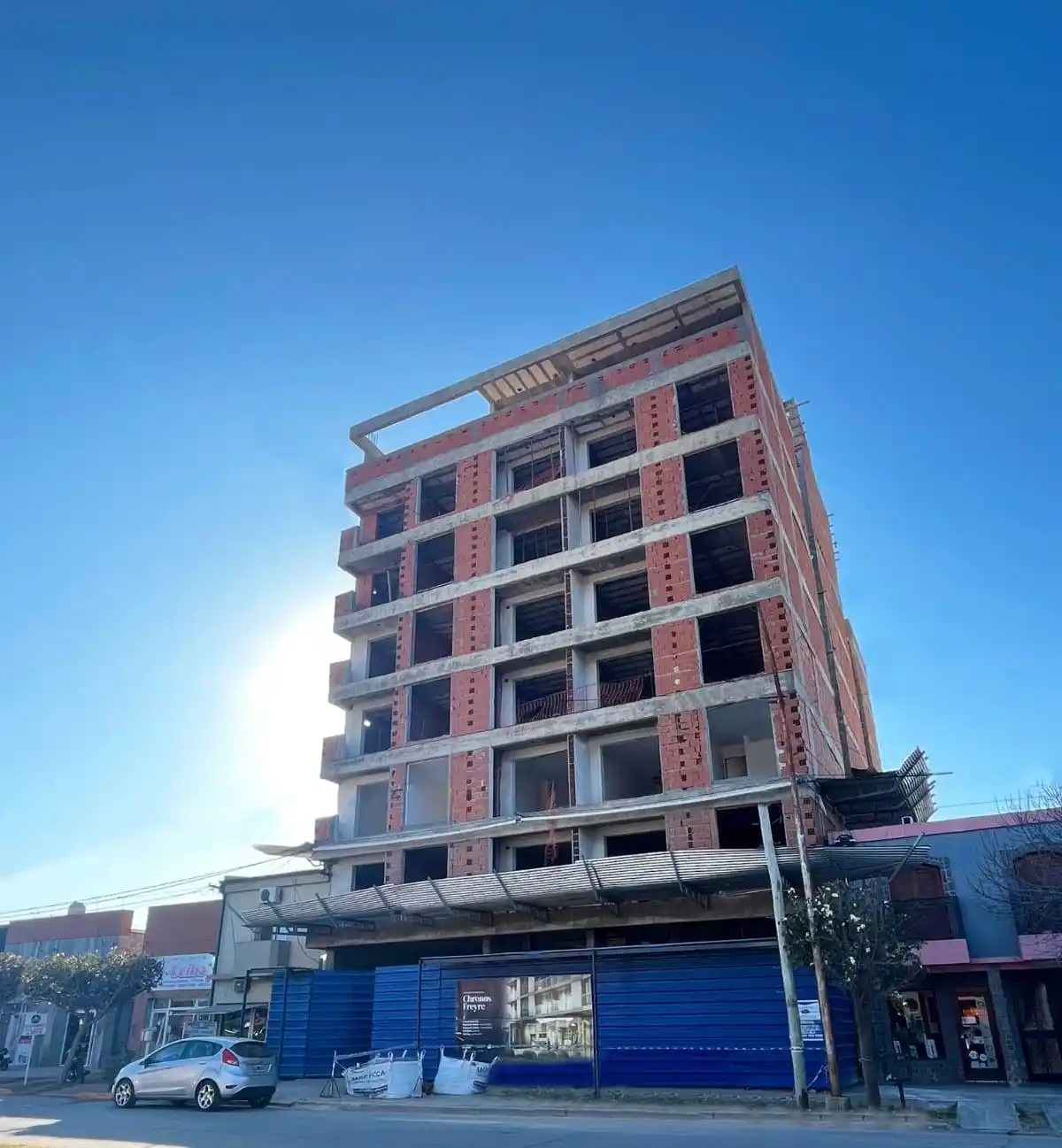 El edificio en altura de Freyre ubicado en bulevar 25 de Mayo 365.