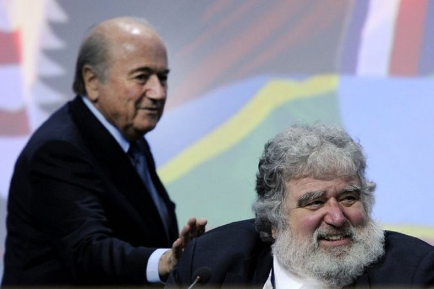Funcionario de FIFA recibió sobornos para los mundiales de 1998 y 2010