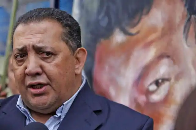  Luis DElía dio positivo y fue internado en el Sanatorio Otamendi