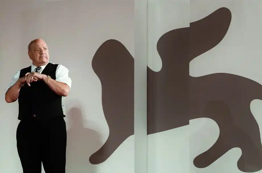 Venecia otorga el León a trayectoria del director Paul Schrader