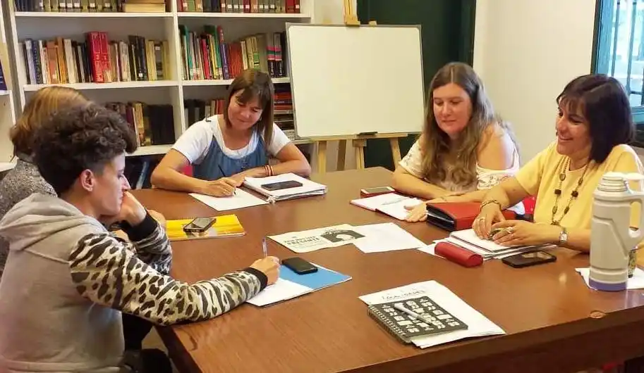 Reunión por el Día Internacional de la No Violencia contra la Mujer