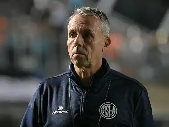 Alvarez se fue sorpresivamente de San Lorenzo.