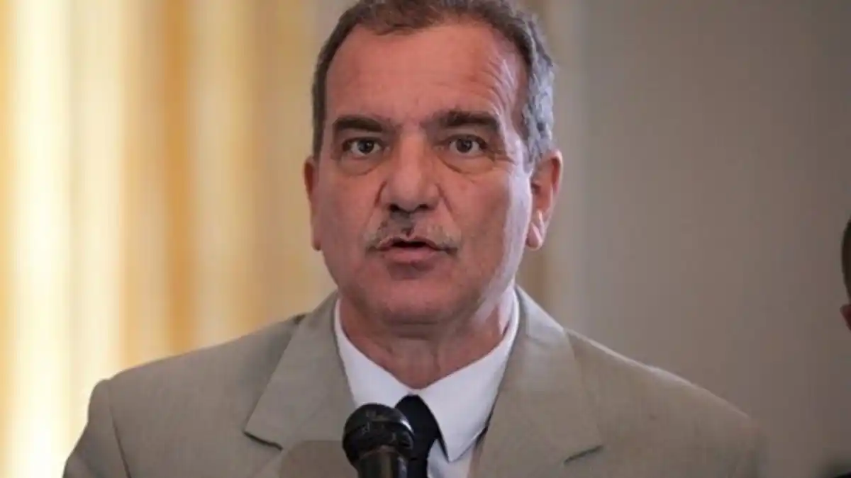 ¡CONTINÚAN RENUNCIAS EN VP! Luis Stefanelli denuncia «diferencias insalvables» con la directiva